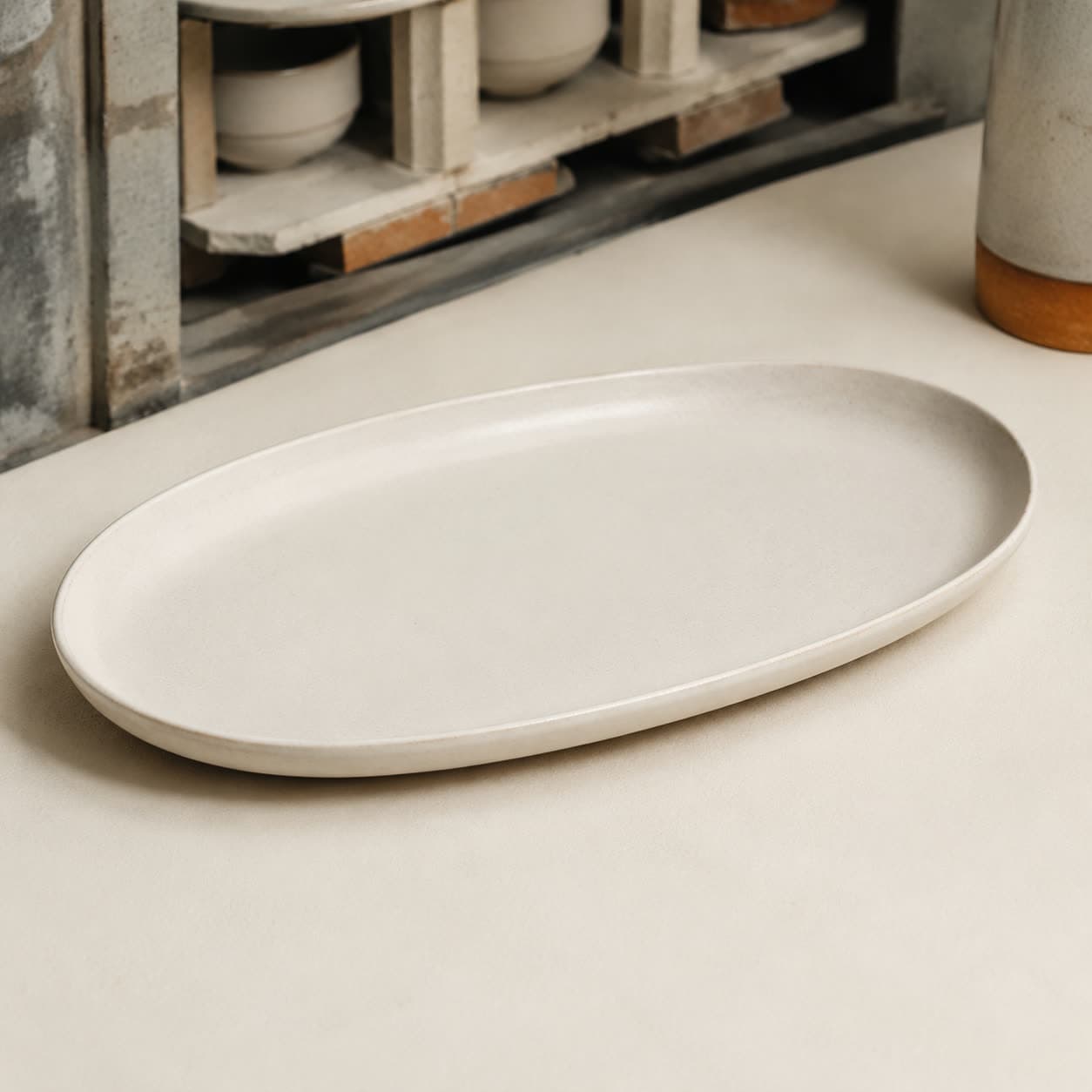 Oval Platter 32×20, unmarked